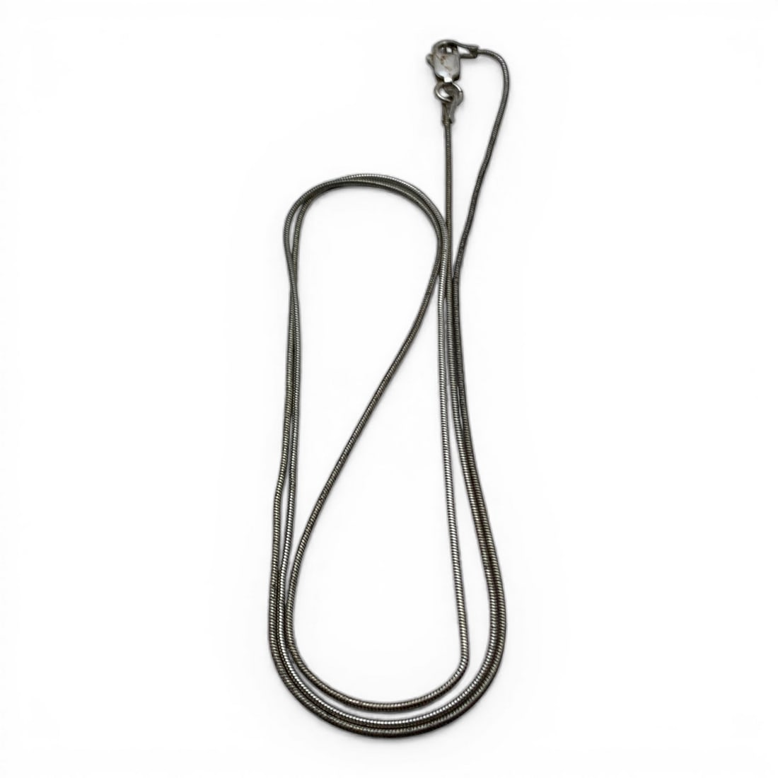 Sterling Silver Necklace: Marked 925 - 24 3/8" Long - 4.4 Grams