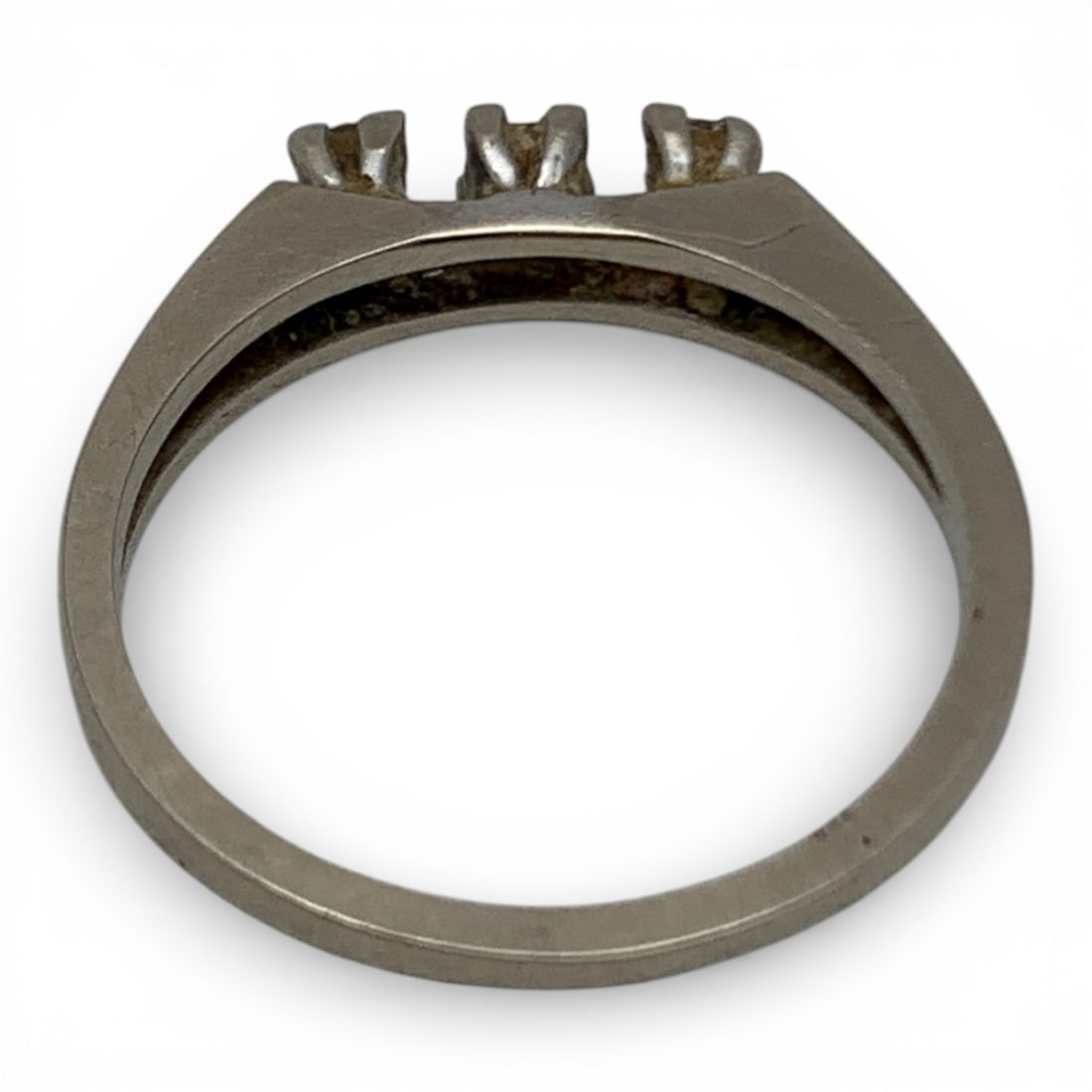 14k White Gold & Diamond Ring - 2