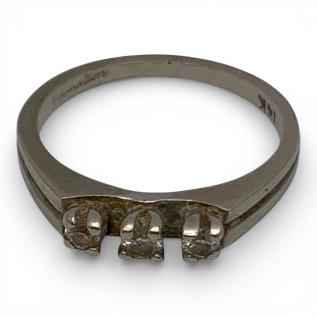 14k White Gold & Diamond Ring - 5