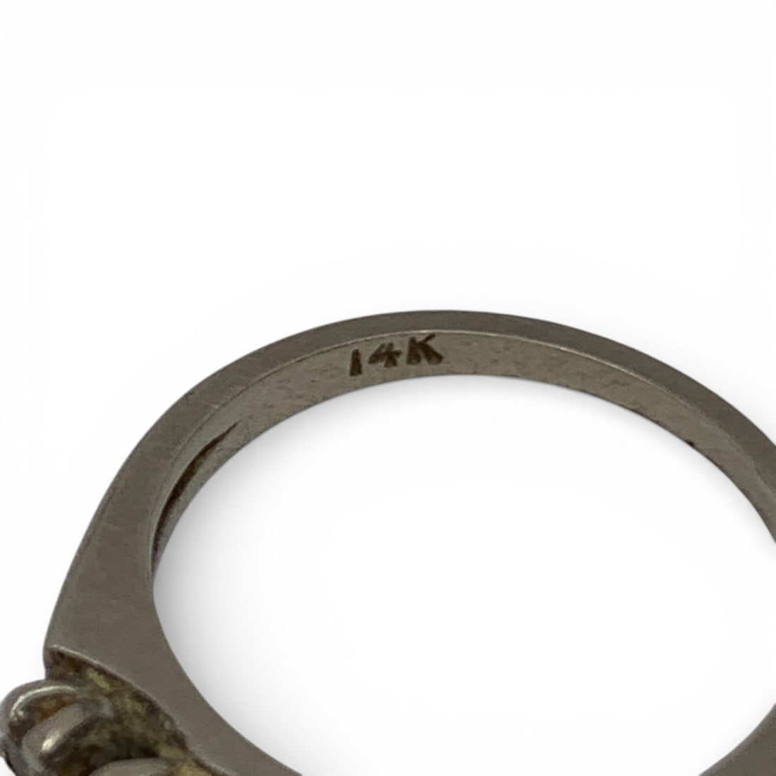 14k White Gold & Diamond Ring - 6