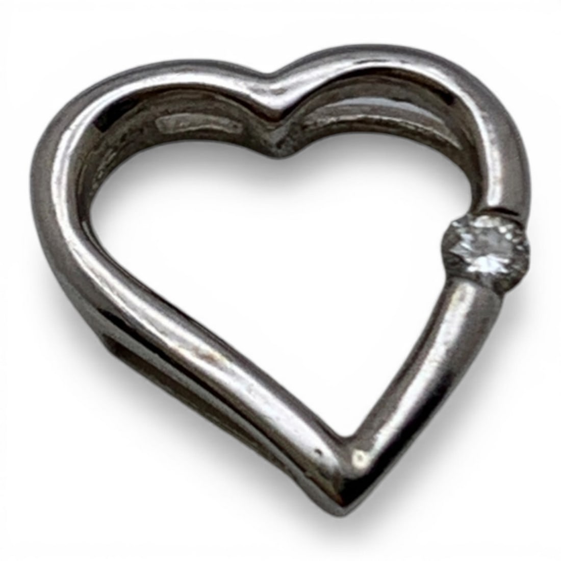 Sterling Silver & Clear Stone Heart Pendant: Marked 925 - 1/2" Long - 0.7 Grams