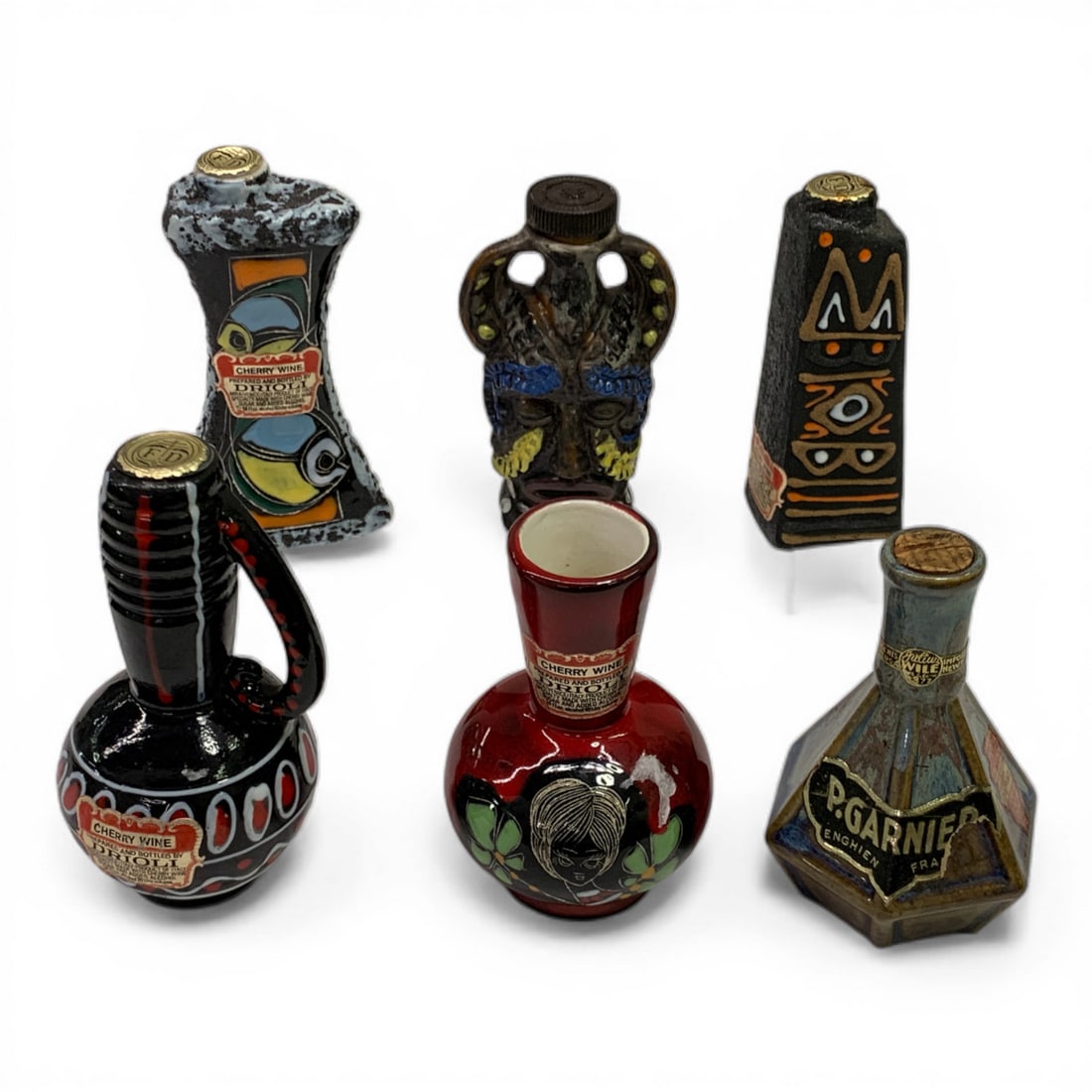 Collection Of 6 Pottery Vases: Approx Height: 4 1/2" Tall