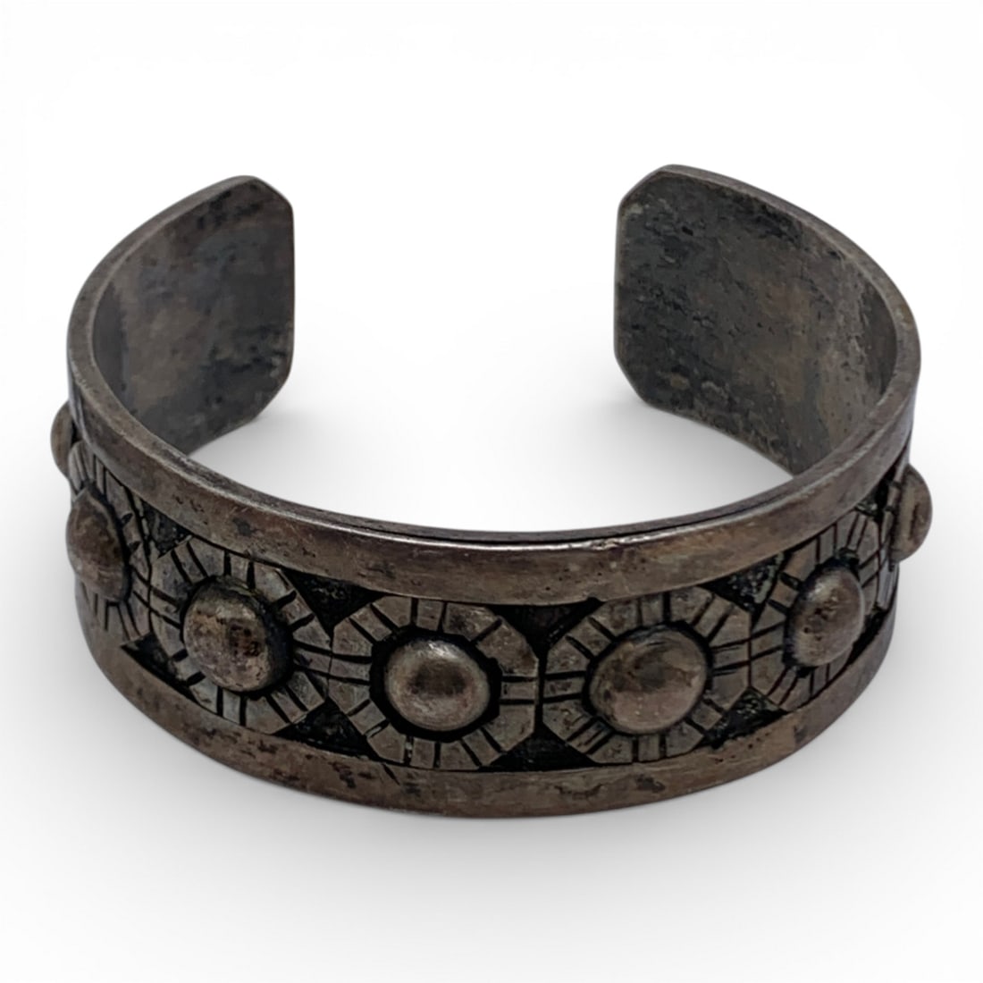 Silver Cuff Bracelet (1 of 4)