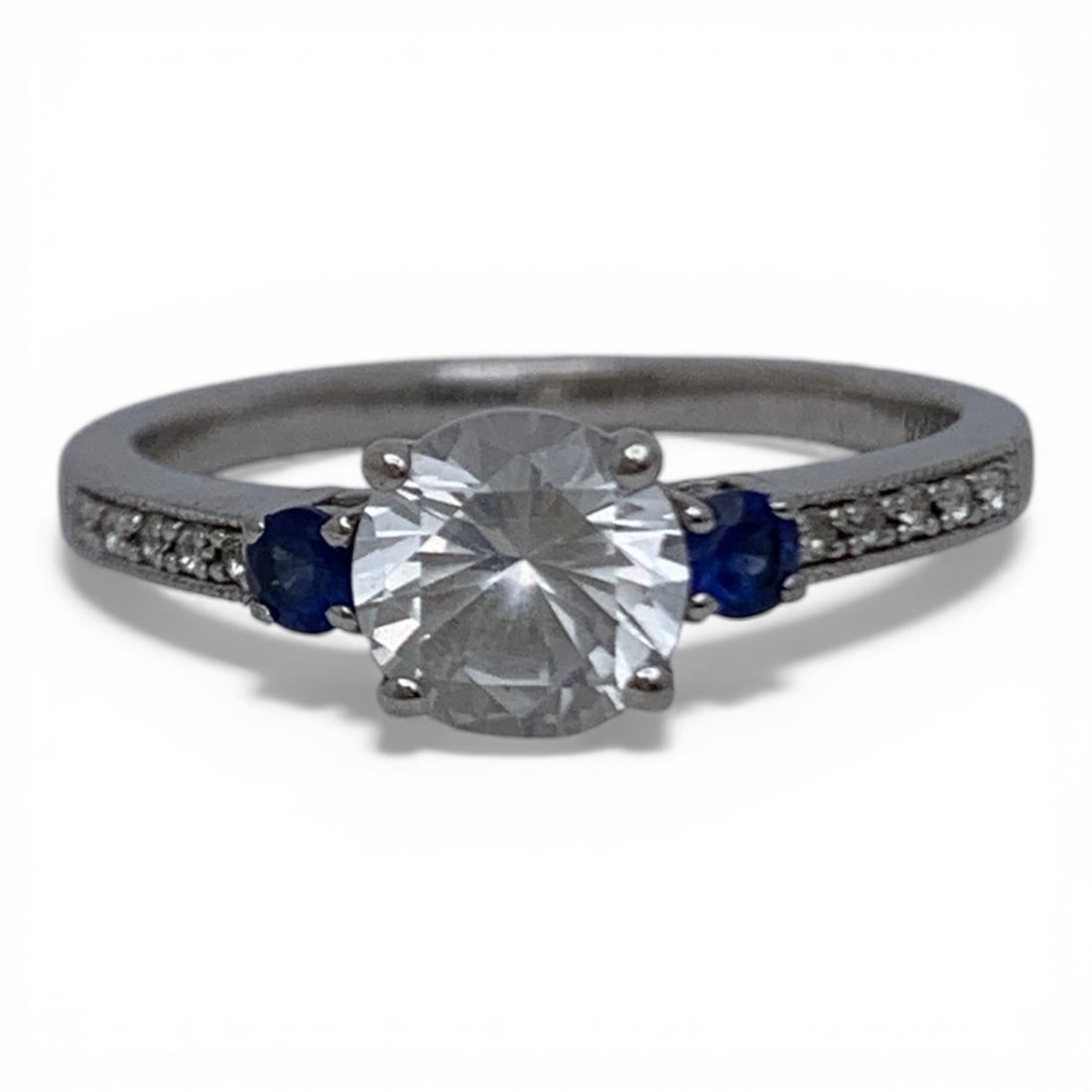 Sterling Silver Ring With Blue & Clear Stones: Marked 925 - Size 7 - 2.1 Grams