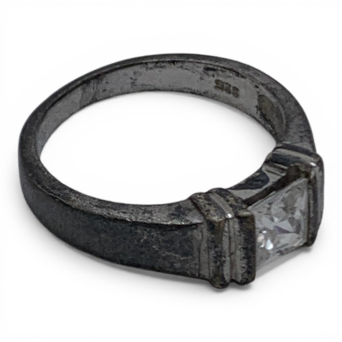 Sterling Silver & Clear Stone Ring - 4