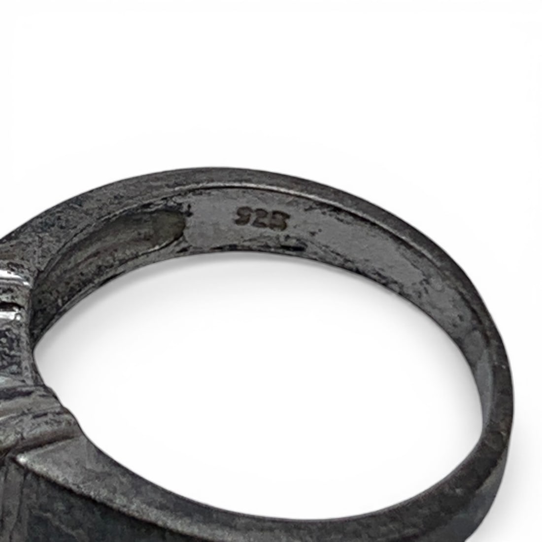 Sterling Silver & Clear Stone Ring - 6