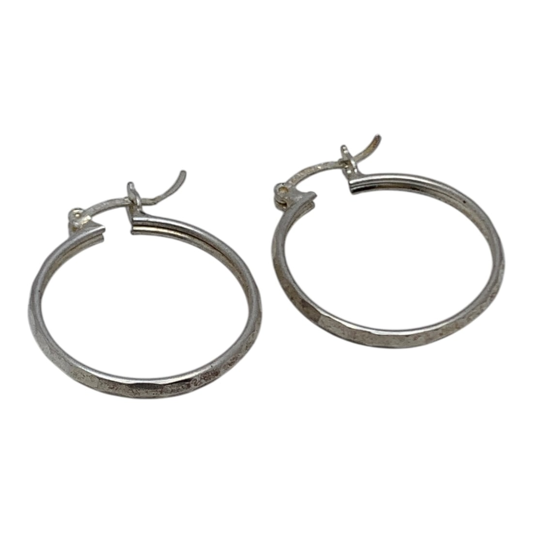 Sterling Silver Hoop Earrings: Marked 925 - 1 1/8" Long - 2.6 Grams