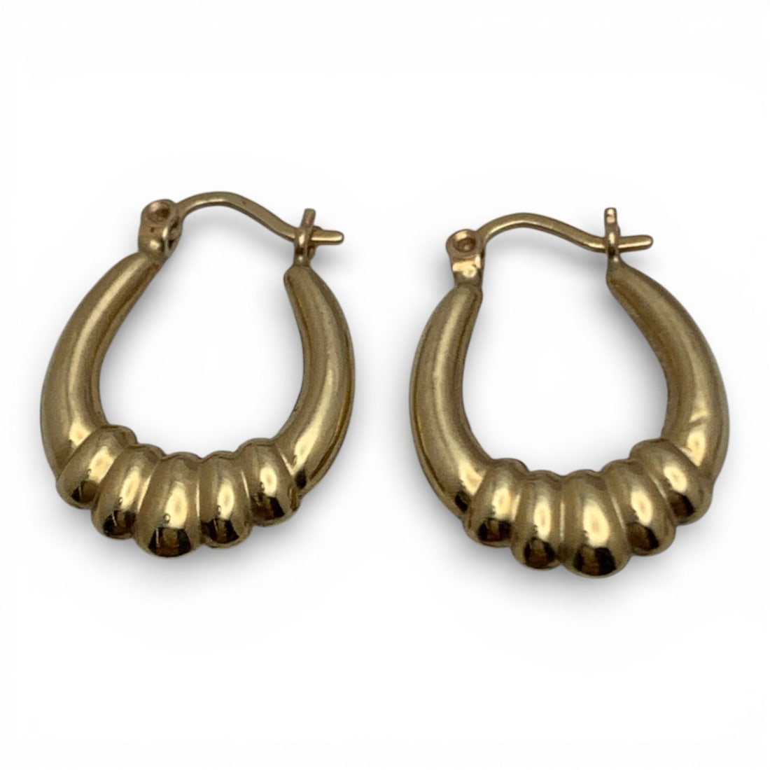 14k Yellow Gold Earrings: Marked 14k - 7/8" Long - 1.0 DwtGemstones Tested With Presidium Gem Tester Il - Berners Does Not Guarantee Authenticity Of Gemstones