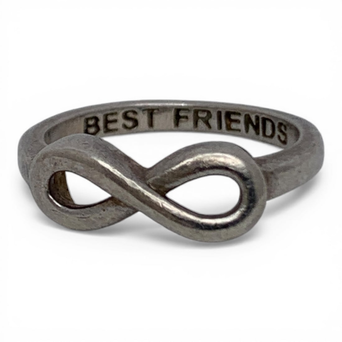 Sterling Silver Ring: Marked 925 - Size 5 - 2.2 Grams