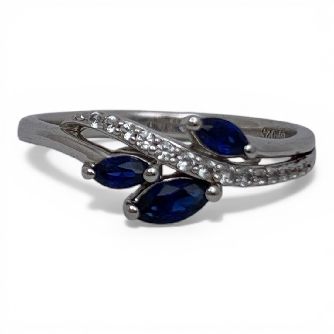 Sterling Silver Ring With Blue & Clear Stones: Marked 925 - Size 7 - 1.7 Grams