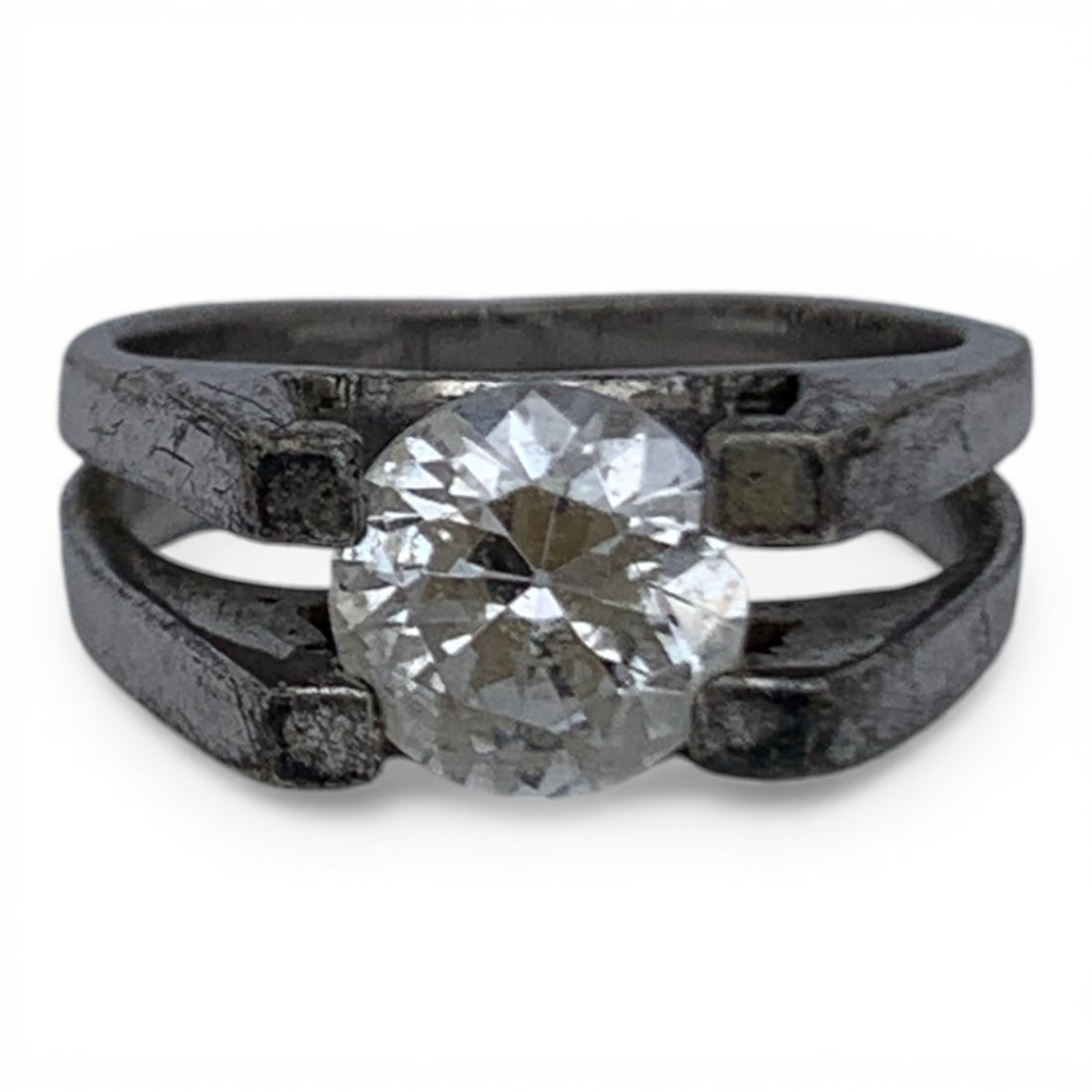 Sterling Silver & Clear Stone Ring: Marked 925 - Size 6 - 4.7 Grams