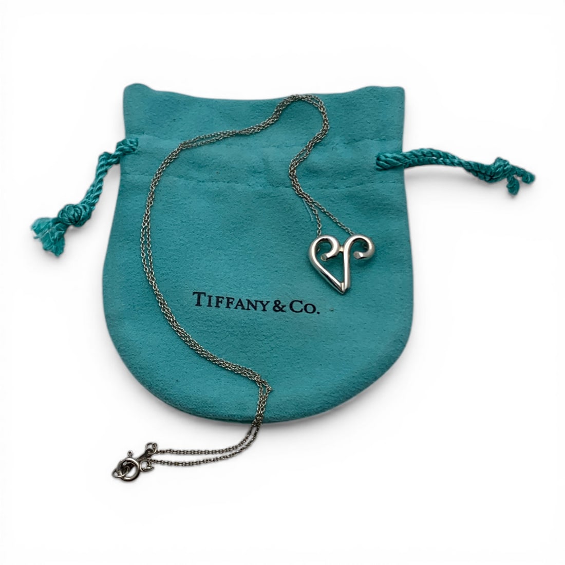Tiffany & Co Sterling Silver Pendant Necklace: Marked: Tiffany & Co, 925 - 19" Long - 3.3 Grams Includes Tiffany & Co Cloth Drawstring Bag