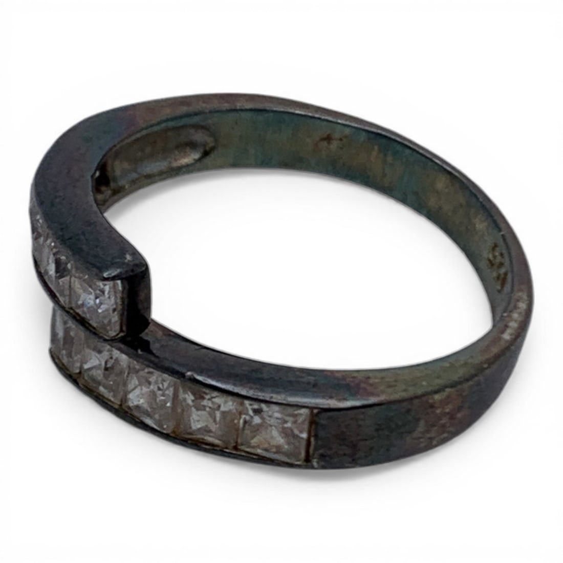 Sterling Silver Ring With Clear Stones - 3