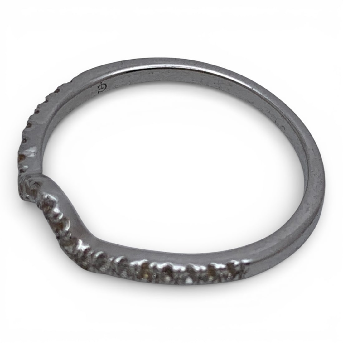 Sterling Silver Ring With Clear Stones - 3