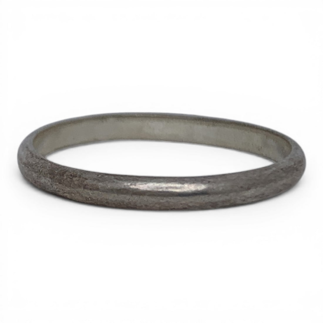 Silver Band: Marked 925 - Size 10 - 1.6 Grams