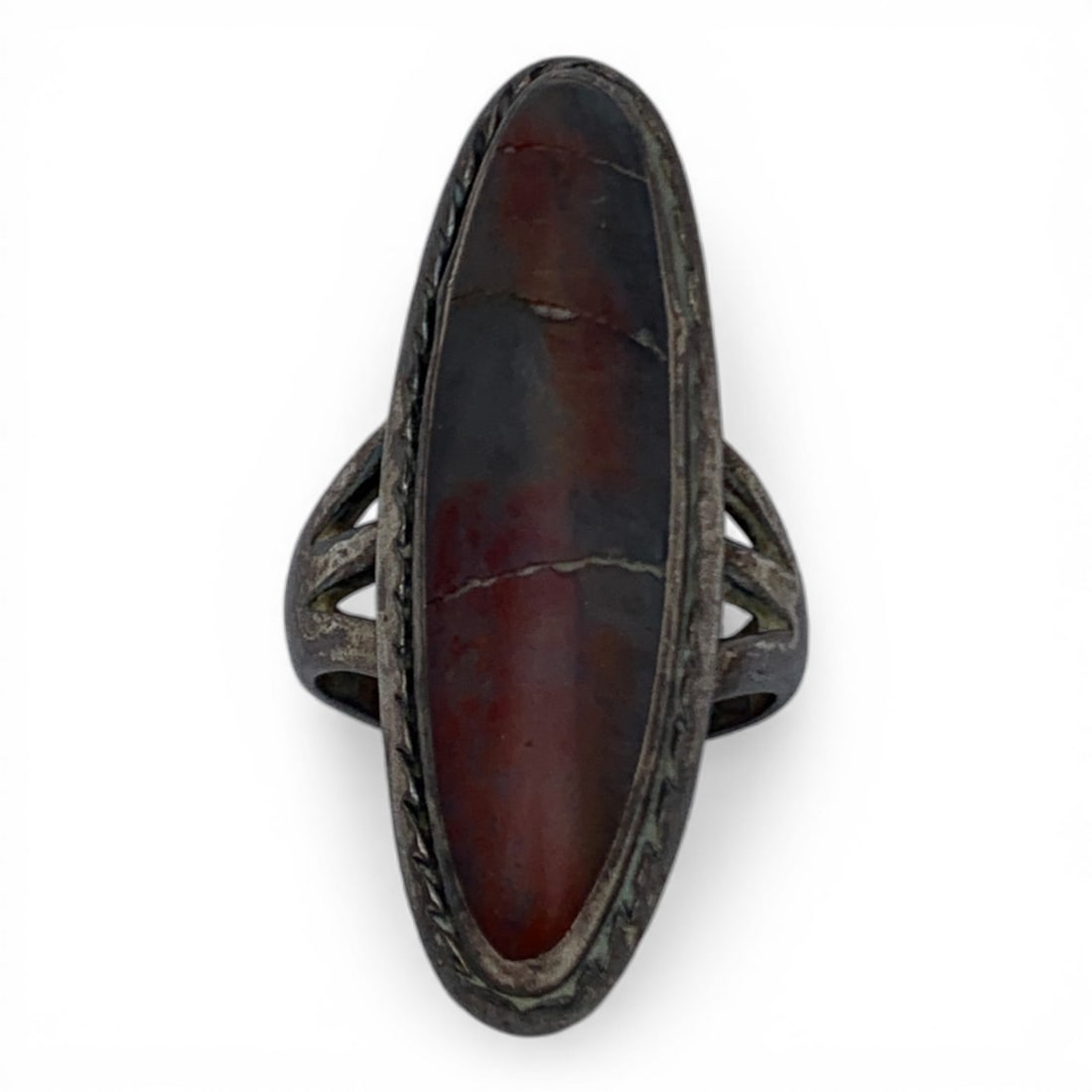 Silver Ring With Stone: Tests Silver - Size 3 - 5.5 Grams