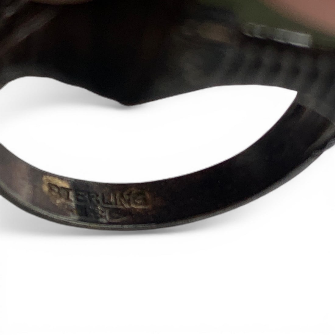 Sterling Silver & Green Stone Ring - 6