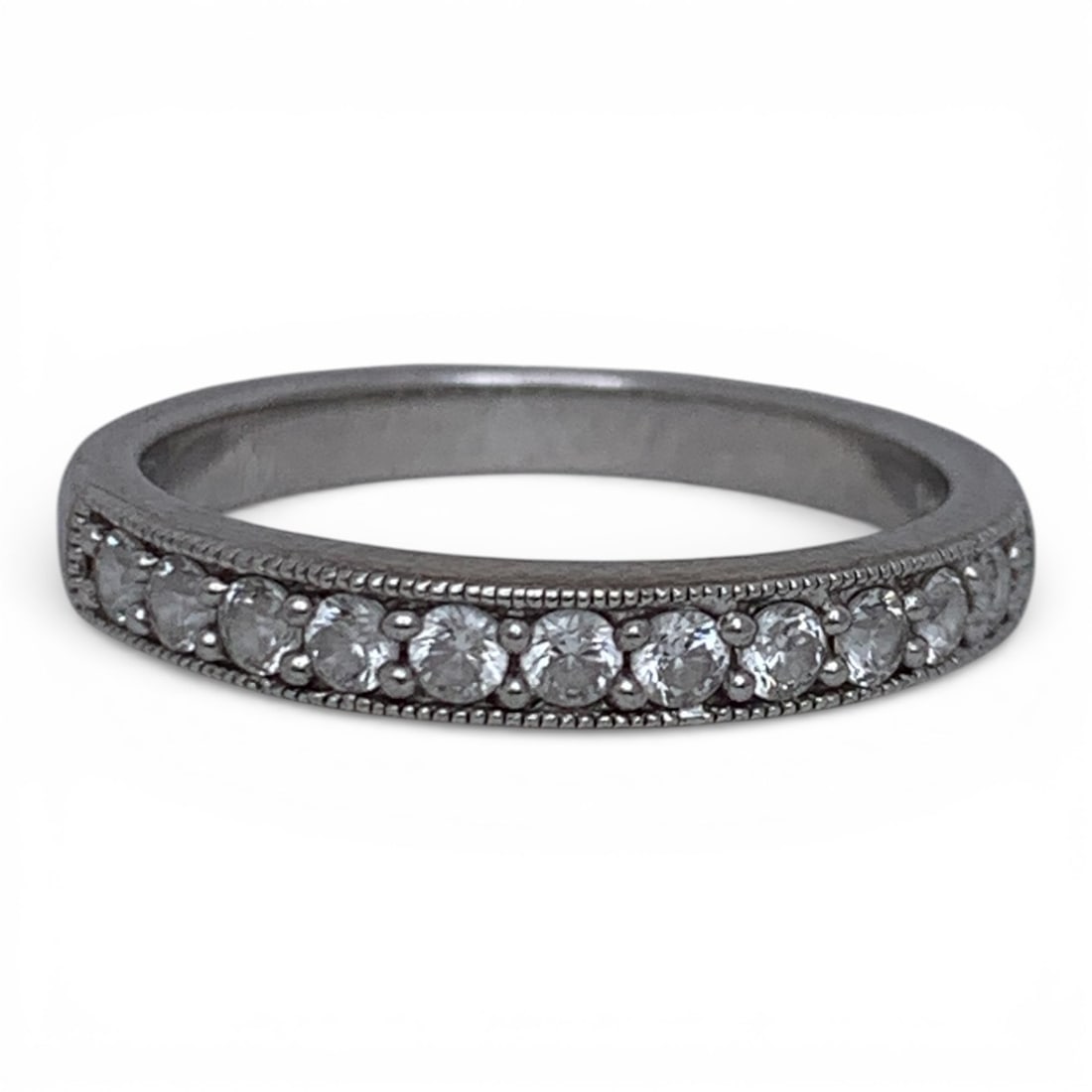 Sterling Silver Ring With Clear Stones: Marked 925 - Size 7 - 2.5 Grams