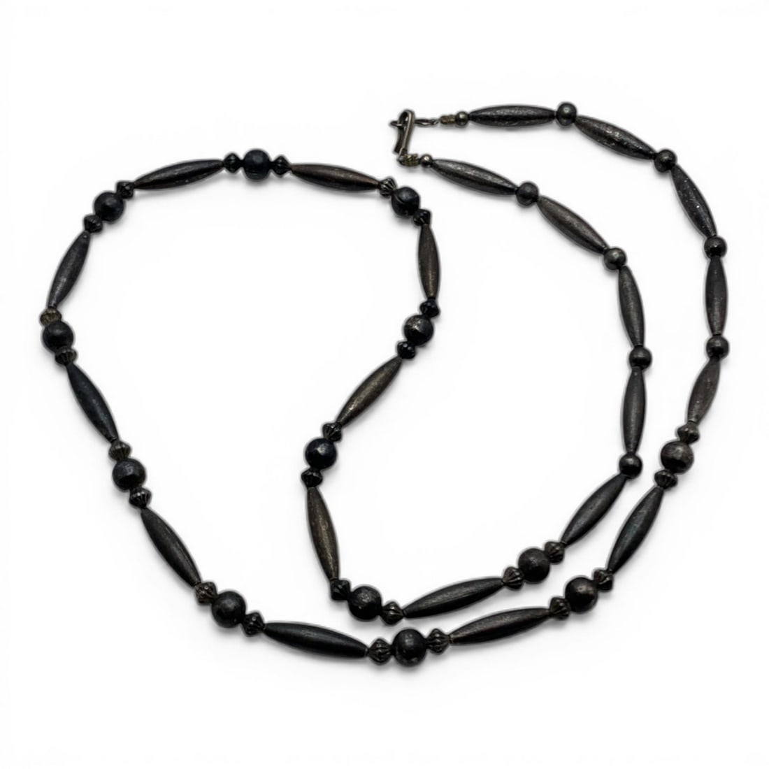 Silver Necklace: Tests Silver - 27 1/8" Long - 31.6 Grams