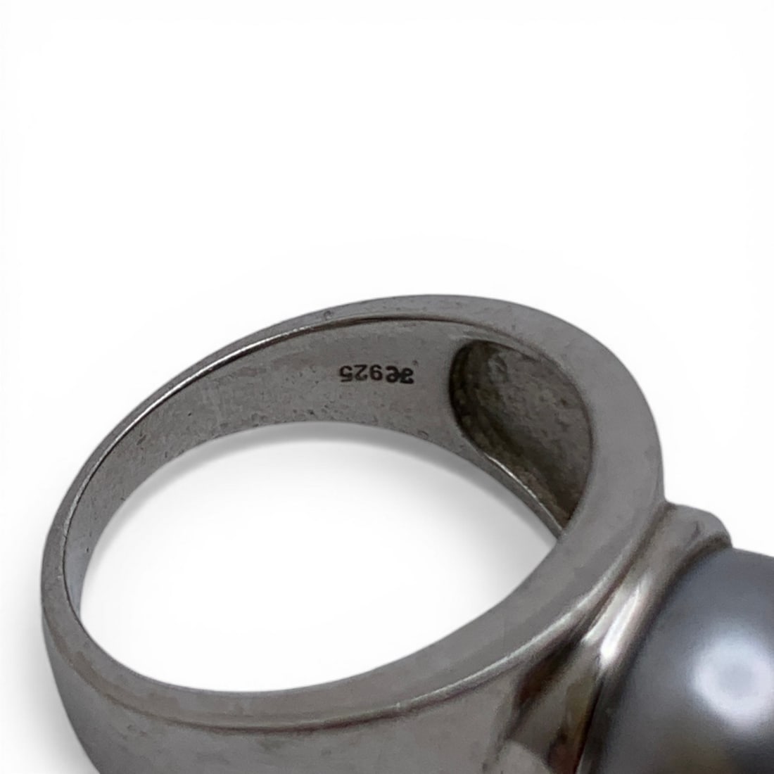 Sterling Silver & Pearl Ring - 5