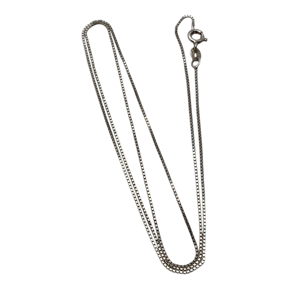 Sterling Silver Box Chain Necklace: Marked 925 - 24" Long - 2.3 Grams