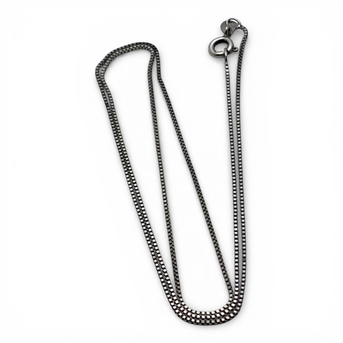 Sterling Silver Box Chain Necklace: Marked 925 - 20" Long - 2.3 Grams