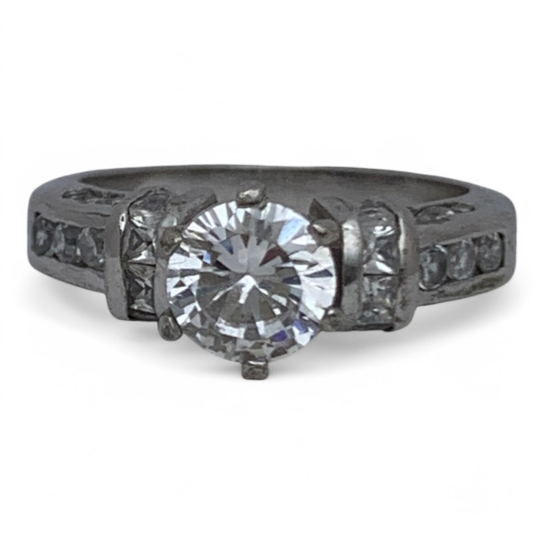 Sterling Silver Ring W Clear Stones (1 of 7)