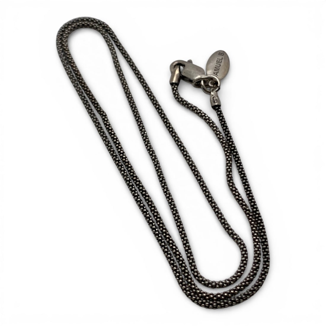 Sterling Silver Necklace: Marked 925 - 17 1/2" Long - 2.8 Grams