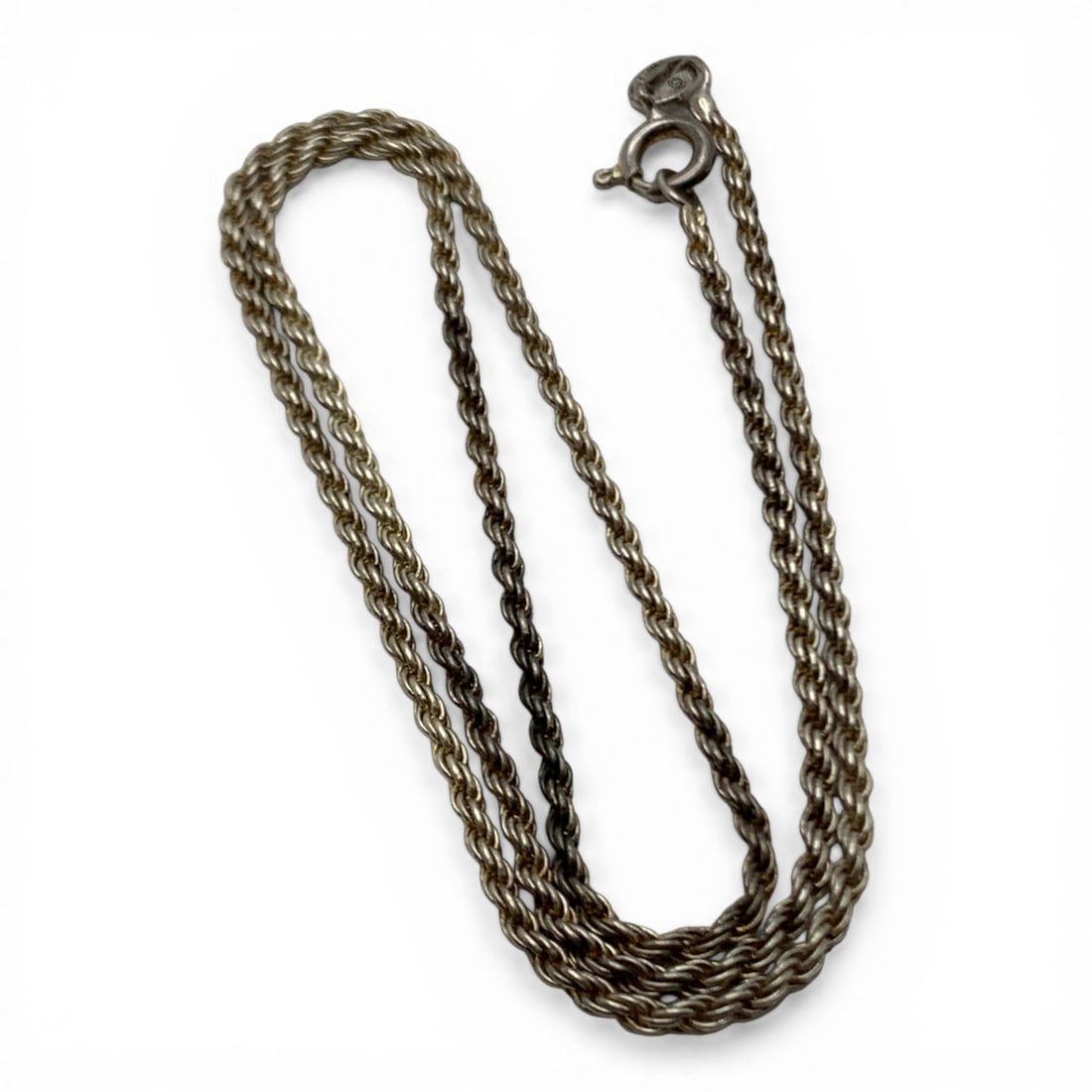 Sterling Silver Necklace: Marked 925 - 16" Long - 4.9 Grams