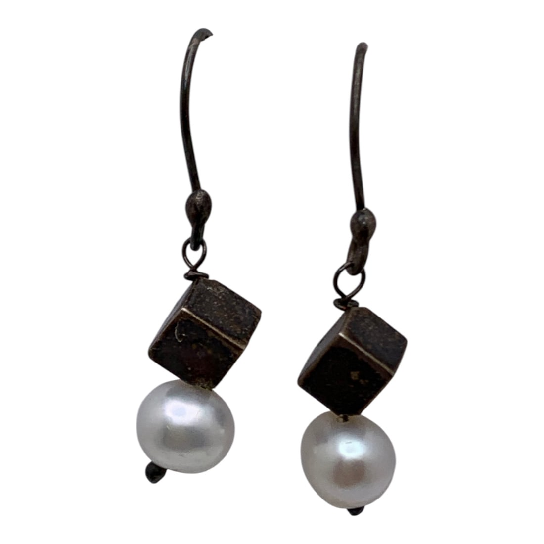 Silver & Pearl Dangle Earrings (1 of 3)