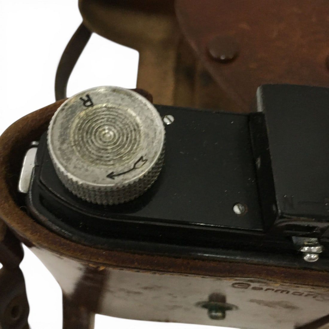 Germany Vintage Camera In Leather Case - 5