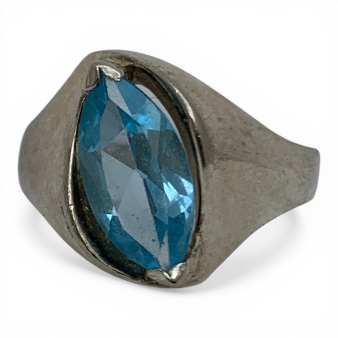 Sterling Silver & Blue Stone Ring (1 of 6)