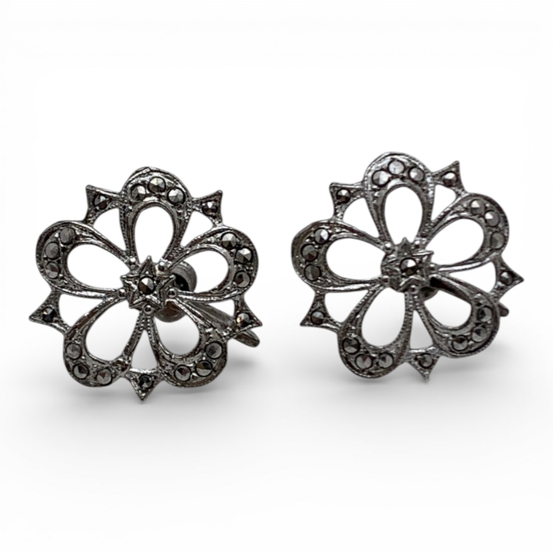 Sterling Silver & Marcasite Earrings: Marked 925 - 7/8" Long - 6.8 Grams