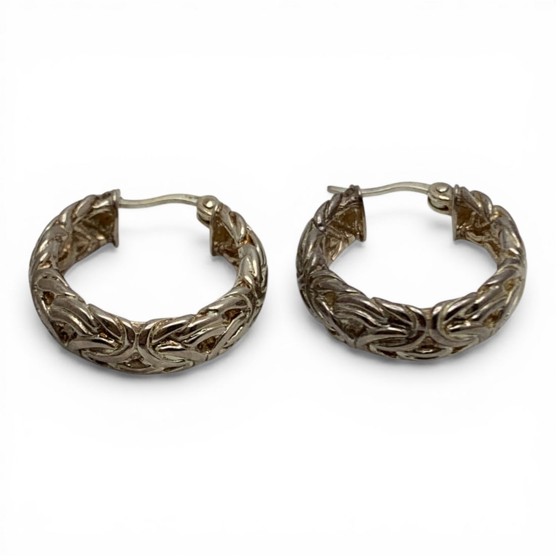 Sterling Silver Hoop Earrings: Marked 925 - 7/8" Long - 12.0 Grams