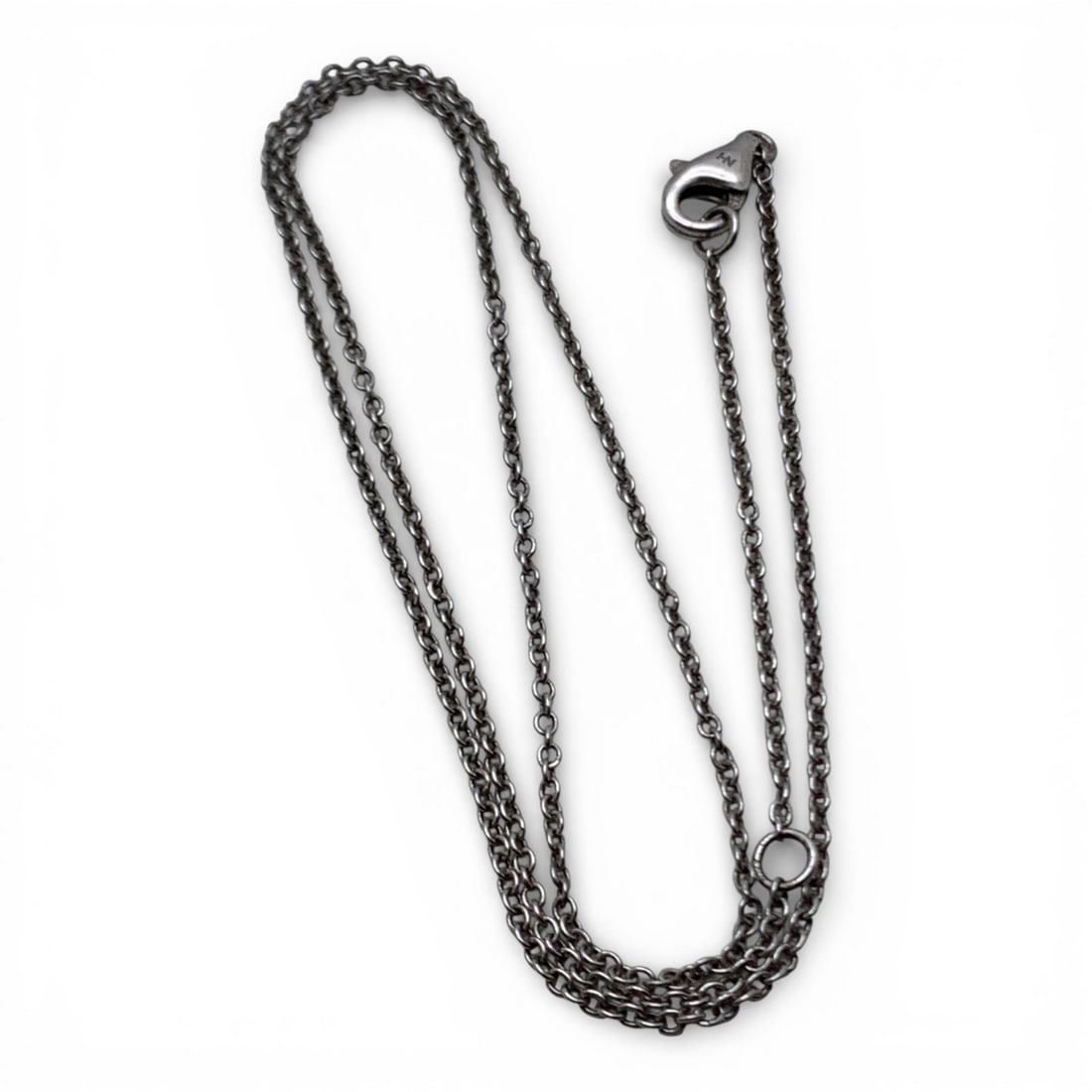 Sterling Silver Necklace: Marked 925 - 20" Long - 3.0 Grams