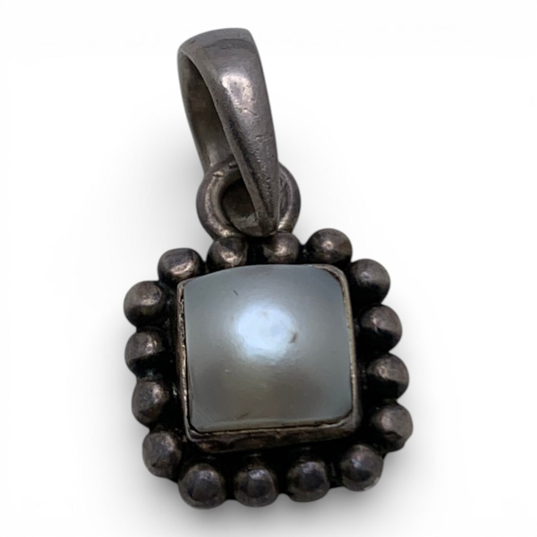 Sterling Silver & Pearl Pendant: Marked 925 - 1" Long - 3.2 Grams