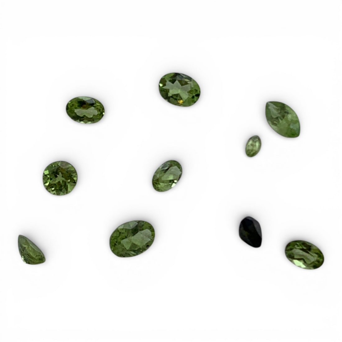 Grouping Of Green Citrine Gemstones: 1.1 Total Grams Gemstones Tested With Presidium Gem Tester Il - Berners Does Not Guarantee Authenticity Of Gemstones