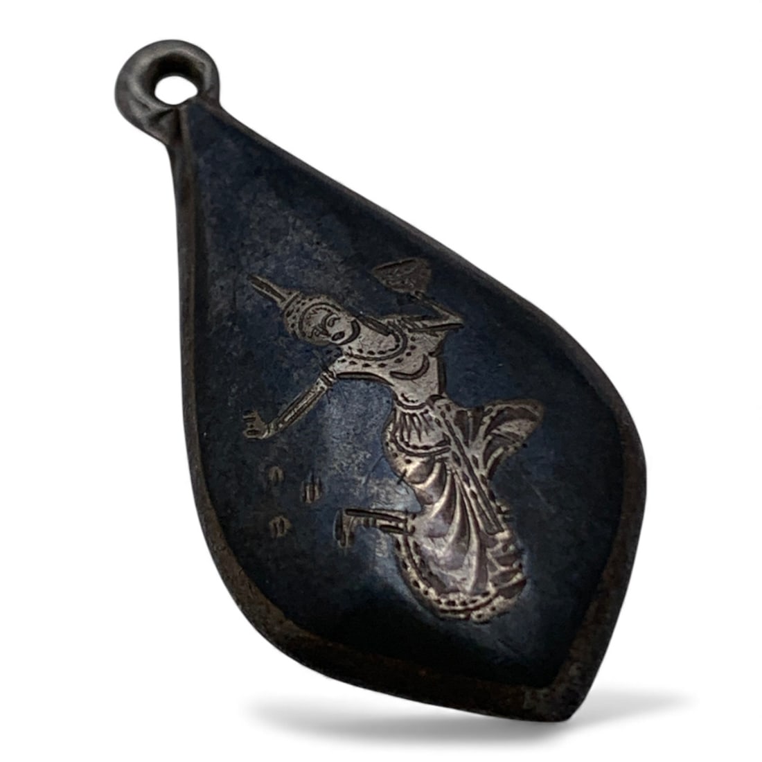 Silver Siam Pendant: Tests Silver - 1 1/4" Long - 2.9 Grams