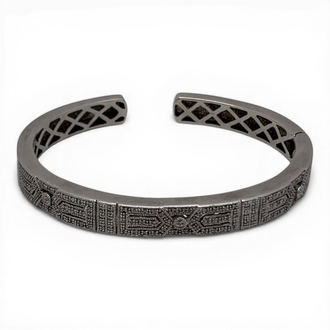 Sterling Silver Cuff Bracelet With Clear Stones: Sterling Silver Cuff Bracelet Featuring Clear Stones Marked 925 - 2 3/8" Inside Width - 27.1 Grams