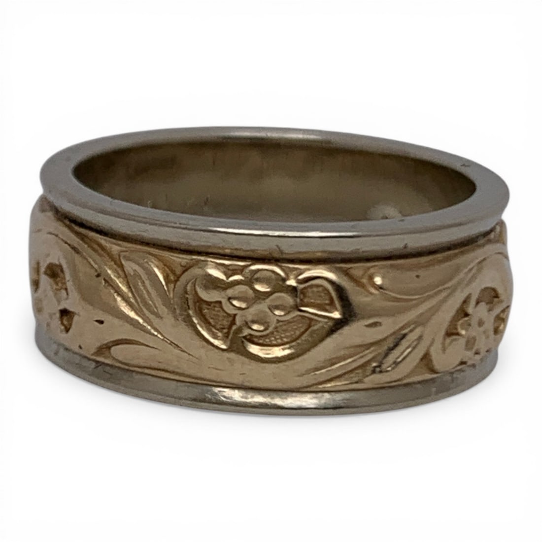 Art Nouveau 14k Two Tone Gold Floral Wedding Band: Vintage Art Nouveau 14k Two Tone Gold Wedding Band Featuring A Floral Pattern In The Art Nouveau Or Victorian Style Design Marked: 14k - Size 6.75 - 5.6 DwtGemstones Tested With Presidium Gem Tester