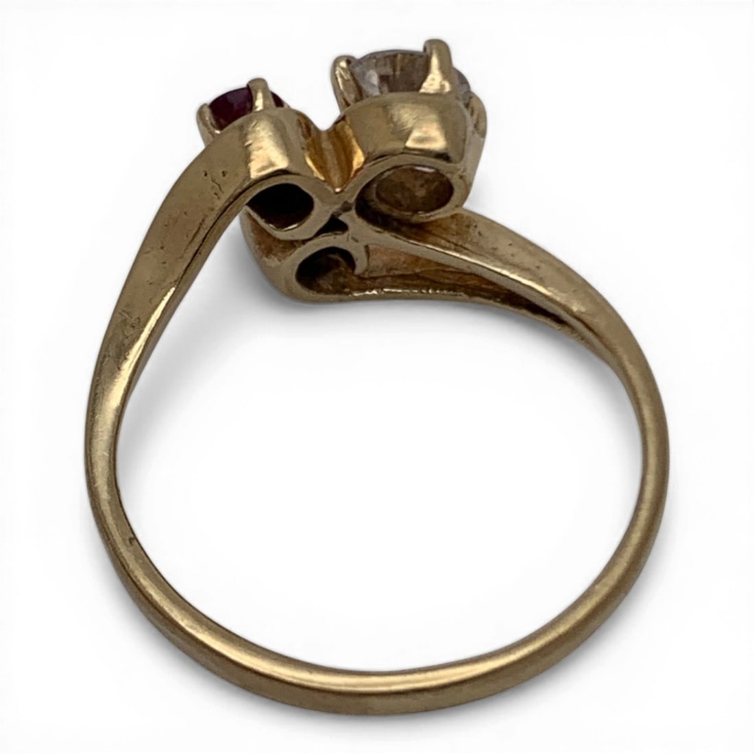 14k Yellow Gold Diamond & Ruby Ring - 3