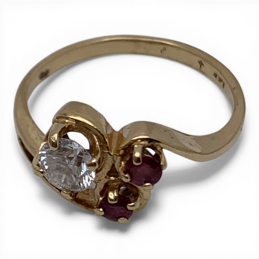 14k Yellow Gold Diamond & Ruby Ring - 5
