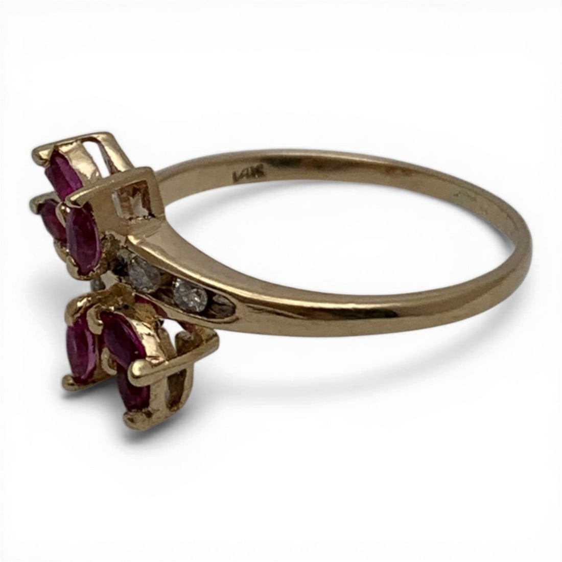 14k Yellow Gold Diamond & Ruby Ring - 2
