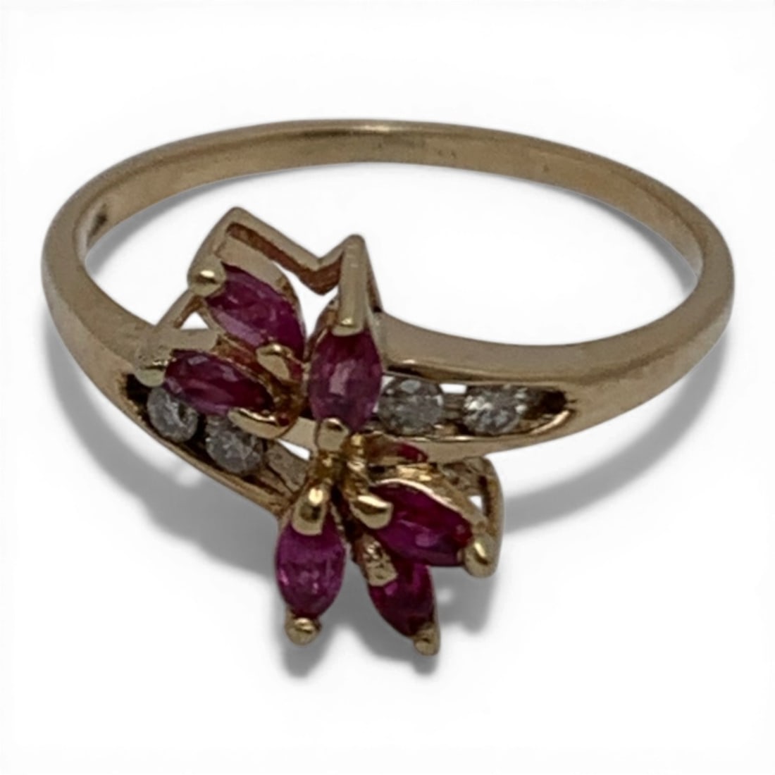 14k Yellow Gold Diamond & Ruby Ring - 5