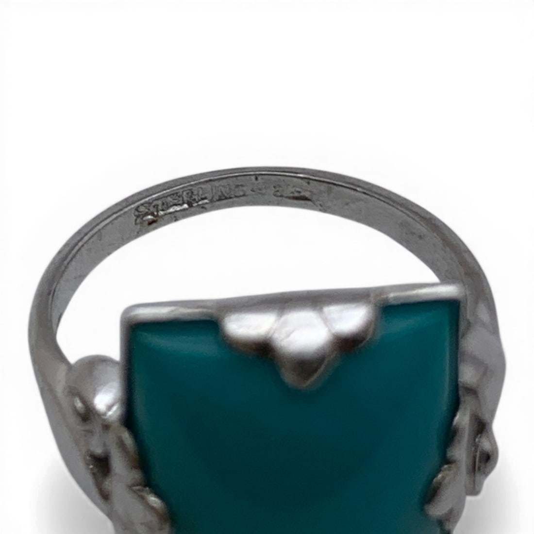 Sterling Silver & Blue Stone Ring - 6