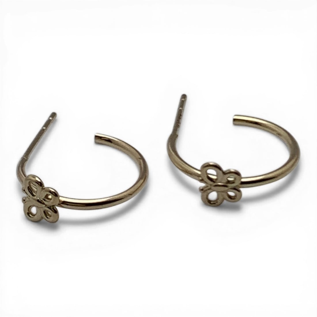 Pair Of 14k Yellow Gold Butterfly Earrings: Marked 14k - 1/2" Long - 0.3 Dwt