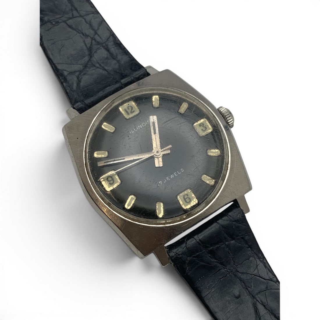 Vintage Illinois 17 Jewels Wrist Watch (1 of 5)