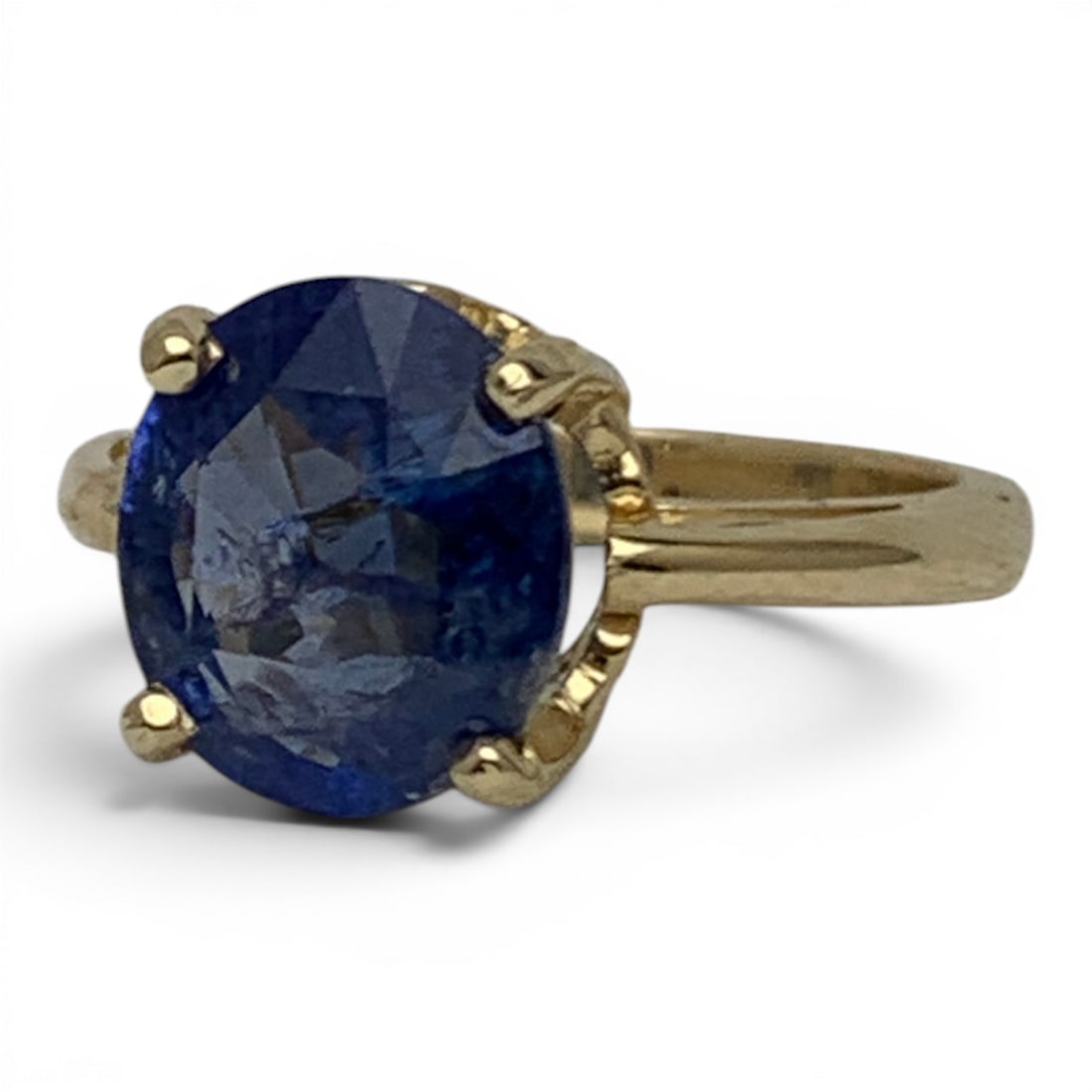 14k Yellow Gold & Blue Ceylon Sapphire Ring: 14k Yellow Gold Ring Featuring A Raised Bezel And Band Featuring A Solitaire Oval Cut Blue Ceylon Sapphire.Marked 14k - Size 6 - 3.3 DwtBlue Ceylon Sapphire Bears A Large Inclusion