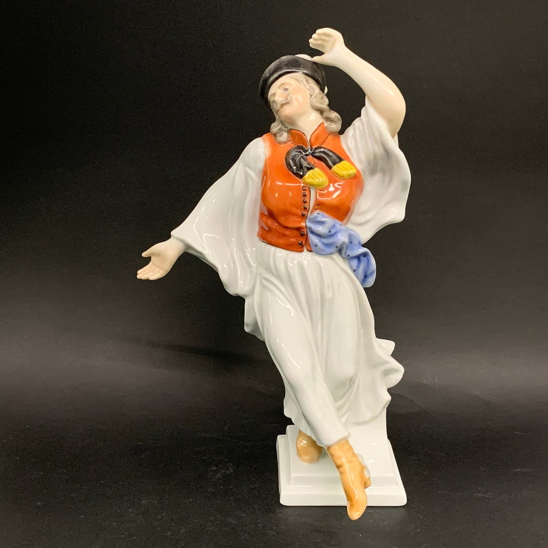 Herend Porcelain Figurine (1 of 10)