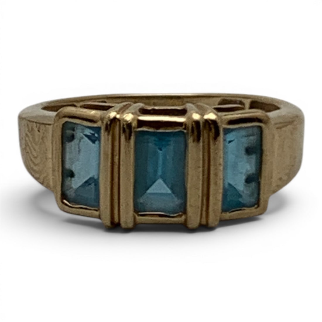 14k Yellow Gold & Blue Spinel Ring: 14k Yellow Gold Ring Featuring 3 Rectangular Cut Blue Spinel GemstonesMarked 14k - Size 6.25 - 2.1